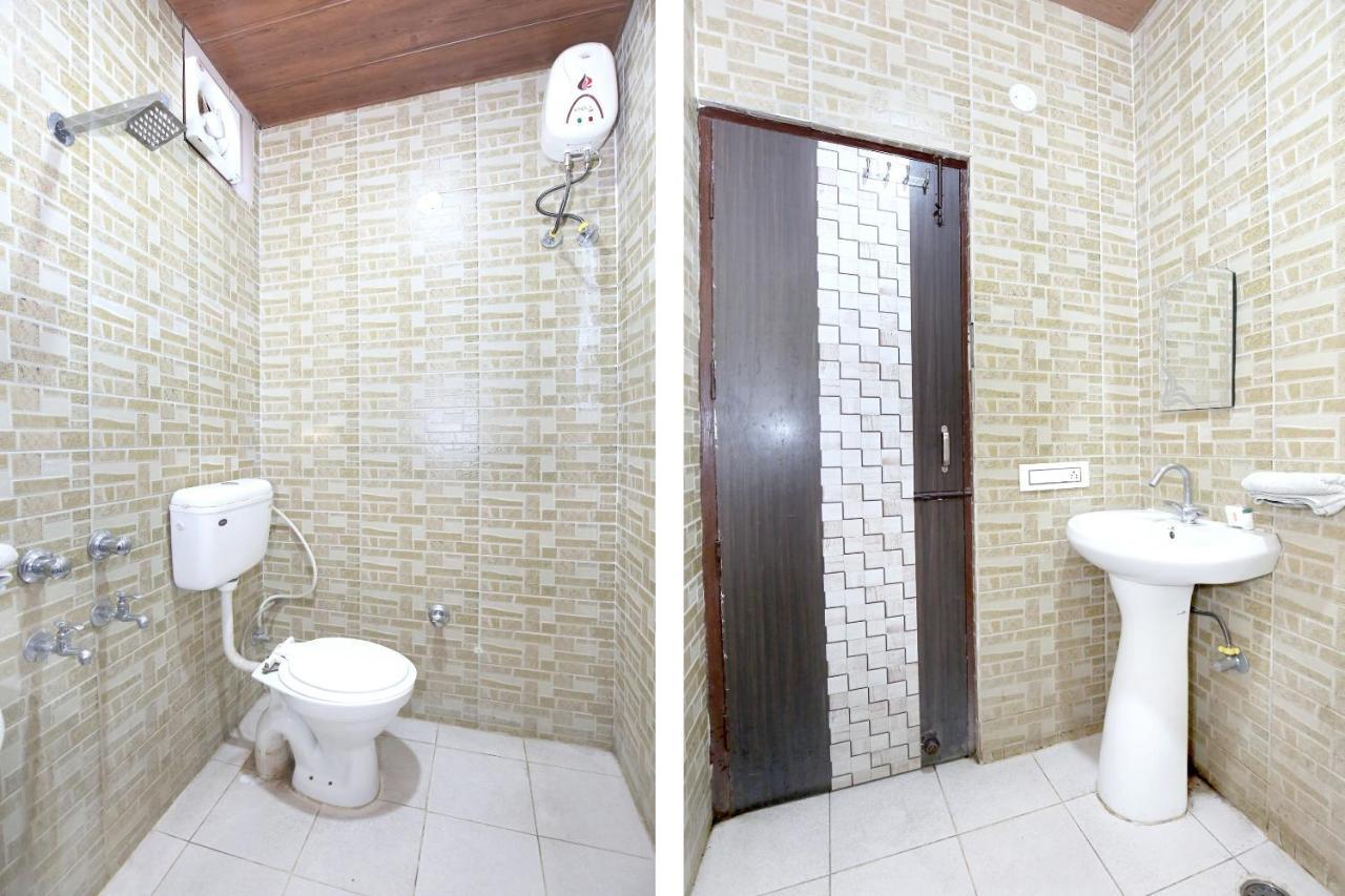 Oyo 8105 Royale Guest House Ludhiana Buitenkant foto